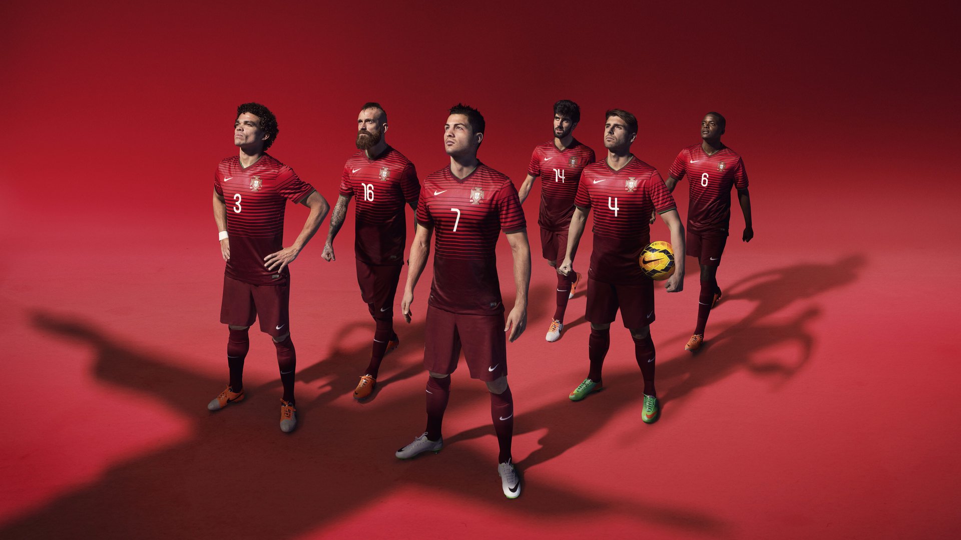 爱游戏app下载-中国足球联赛推广社区足球活动增强群众参与度，社区足球赛的意义